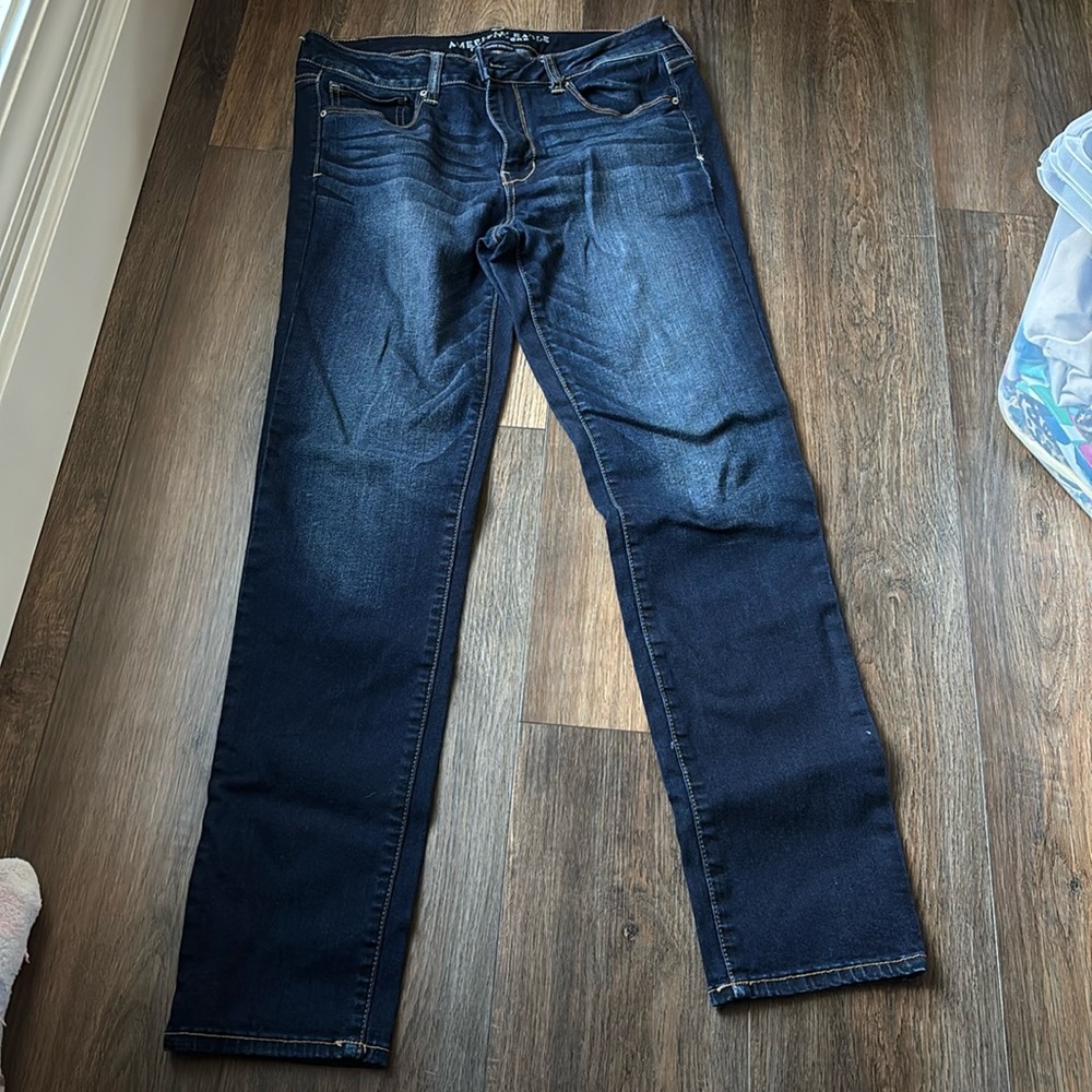 American Eagle skinny jeans